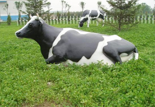 玻璃钢园林奶牛雕塑