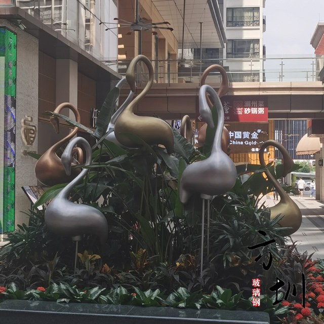 户外景观玻璃钢丹顶鹤动物(wù)雕塑