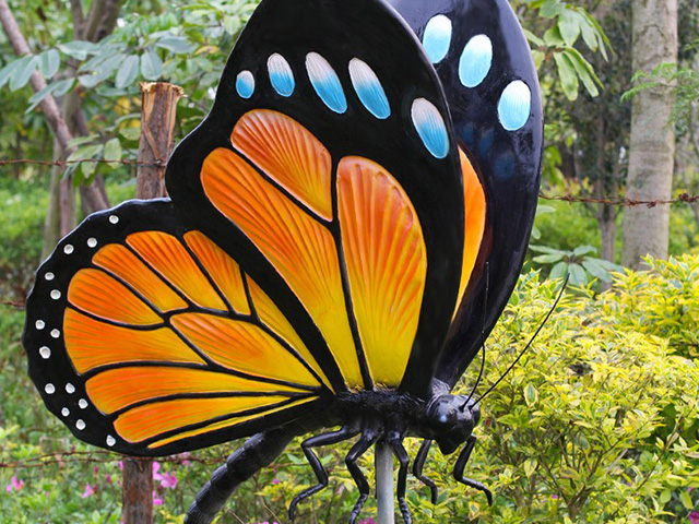 戶外公園景點玻璃鋼仿真彩繪蝴蝶雕塑