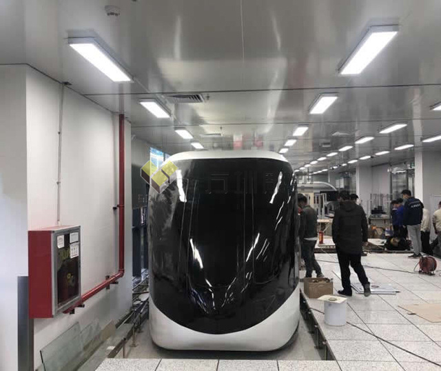 玻璃钢云轨列車(chē)模型
