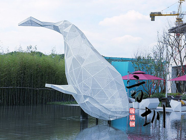 镂空切面铁艺水景海豚雕塑