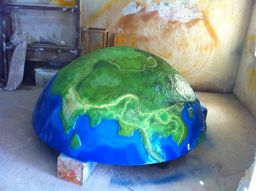 地球仪玻璃钢浮雕